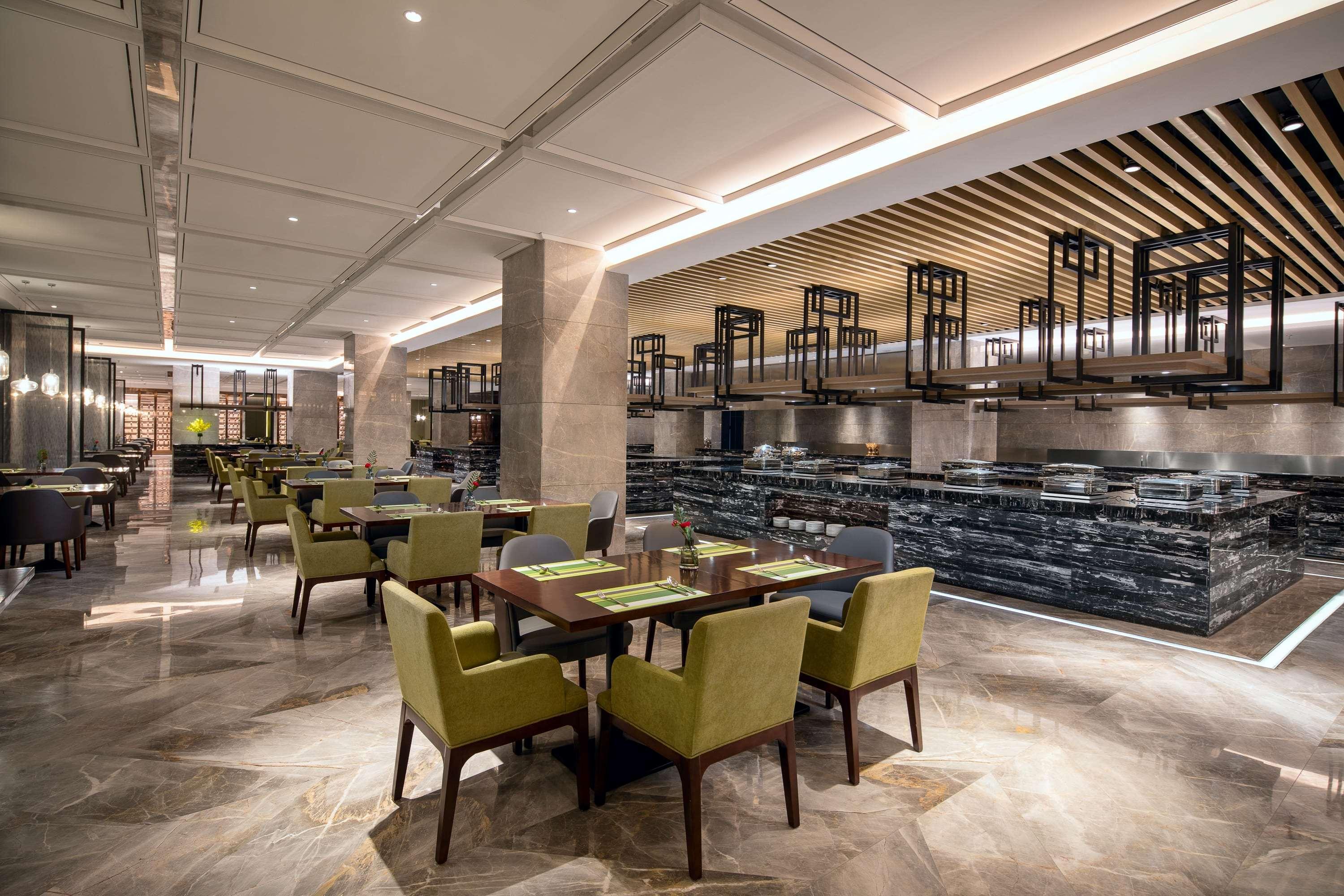 Hotel Ramada Wyndham Zhengzhou Xinzheng Xinzheng  Exteriér fotografie